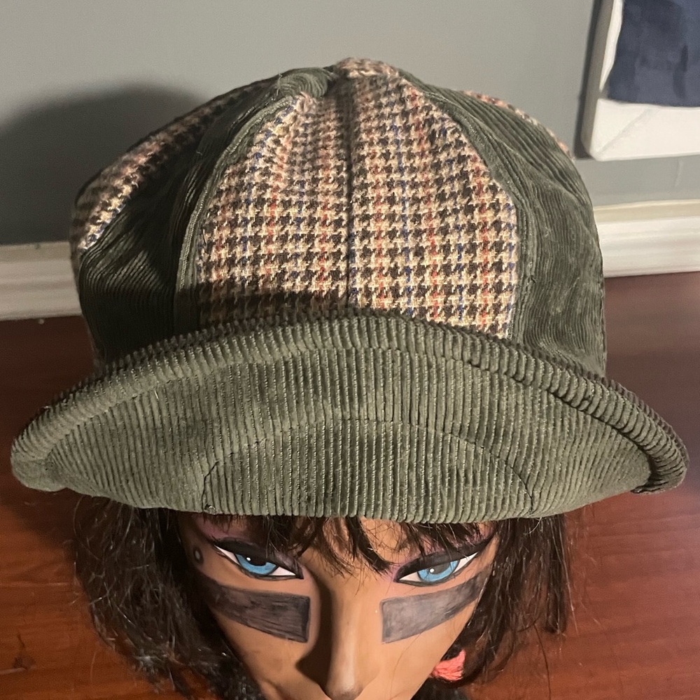 Newsboy cap